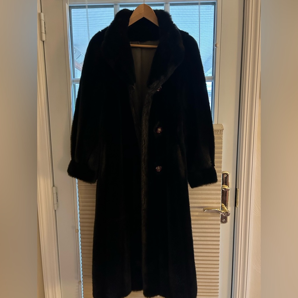 Elegant Brown Faux Fur Coat. Excellent condition, from a smoke/pet free home.